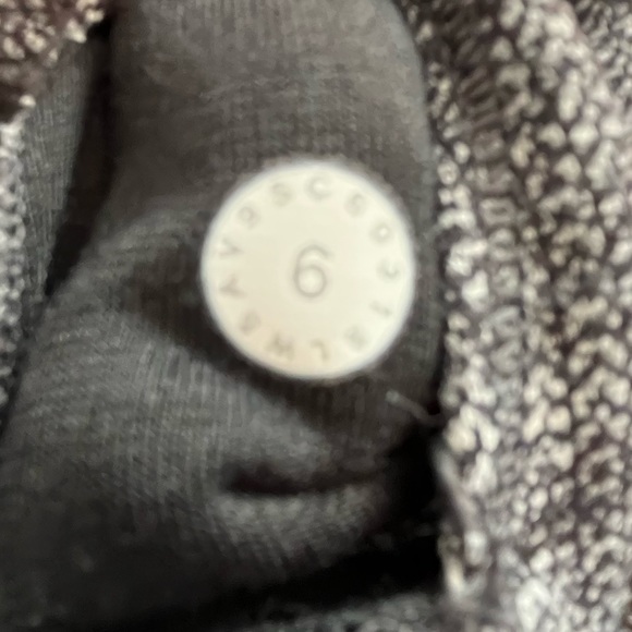 Lulu Lemon Leggings Heathered Graphite Gray size 6 - Picture 3 of 3